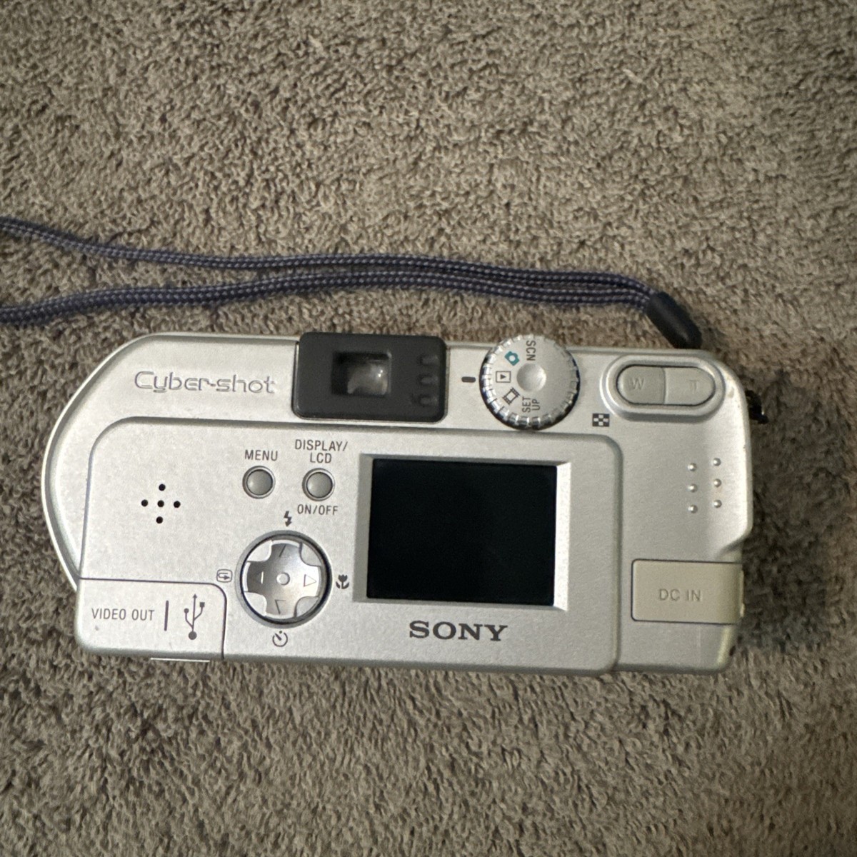 Sony Cyber-shot DSC-P71 3.2 MP Digital Camera Silver/ Working 2