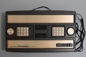 Mattel Intellivision Console 100% TESTED WORKING  in Original Box Plus Frogger