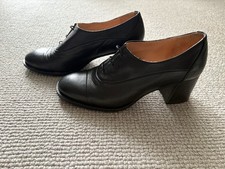 Hessnatur Schwarzer Damen Glatt-Leder Schnürschuh Gr. 38, Absatzhöhe 6 cm