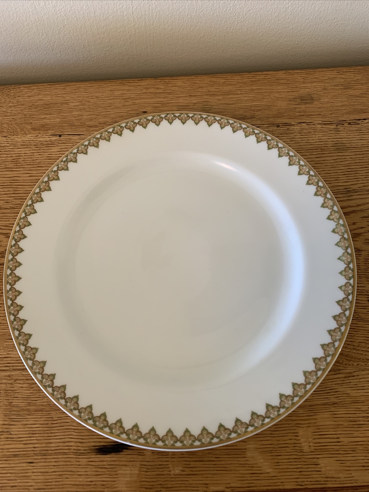 HAVILAND LIMOGES - MODELE ETIOLES - SERVICE DE TABLE 57 PIECES En Porcelaine Blanche Et