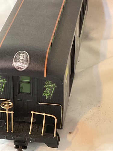 Hawthorn Village Frankenstein Baggage Car Universal Monsters Express Train W/fig - Picture 4 of 10