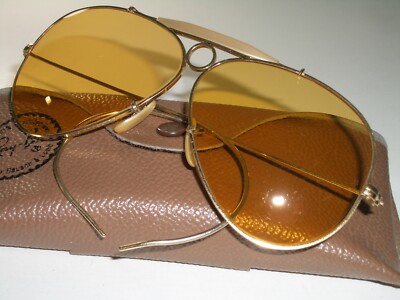 62mm VINTAGE B&L RAY-BAN ALL-WEATHERS AMBERMATIC SHOOTING AVIATOR
