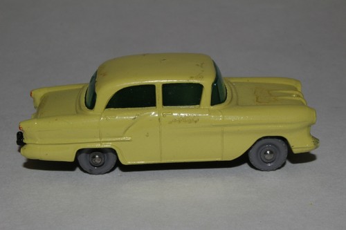 MATCHBOX LESNEY #45A VAUXHALL VICTOR, YELLOW, GPW, NICE, SCARCE BOX TYPE C - Picture 6 of 12