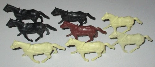Marx 1950s-1960s Civil War/Wagon Train Harnessed Wagon Horses