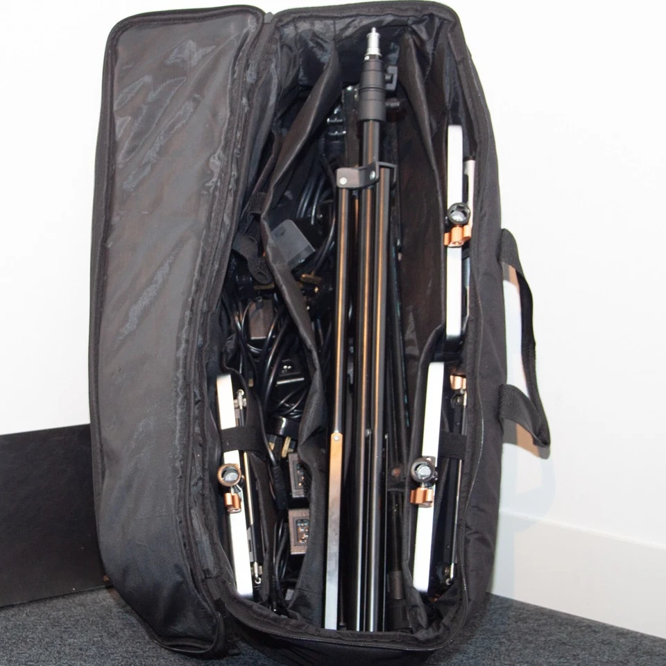 Neewer 3x NL480-2.4G Video Lighting Kit with Video Stands & Case - Image 2 of 4