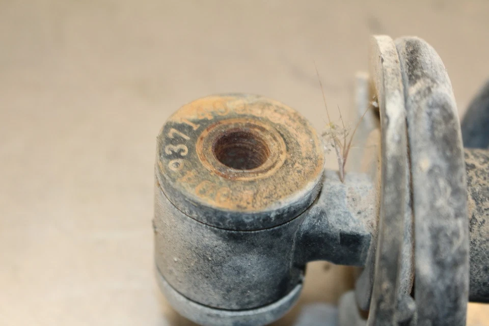 2007 Polaris Hawkeye 300 4X4 REAR BACK LEFT SHOCK ABSORBER SUSPENSION W817 - Image 3 of 4