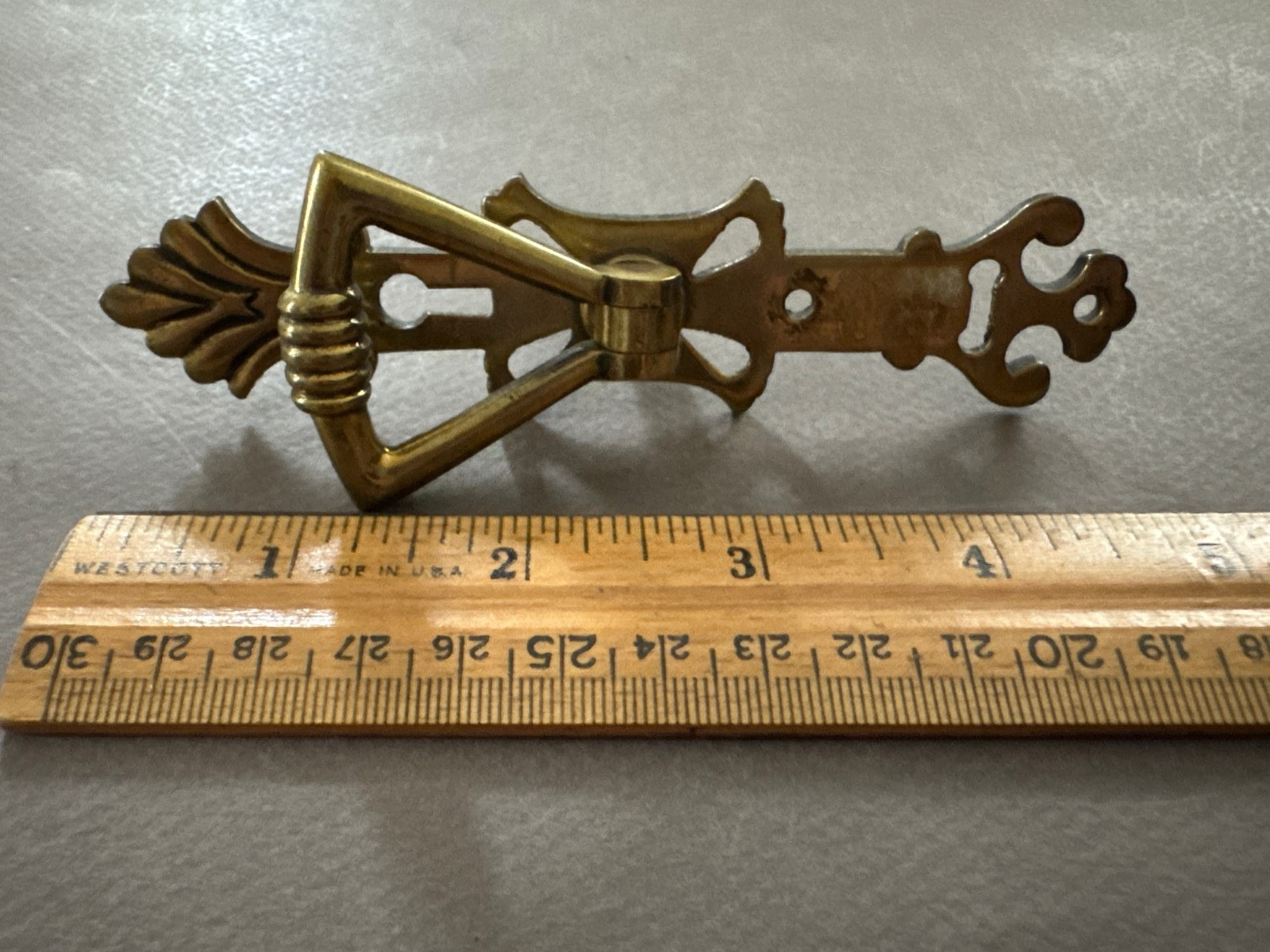 ART DECO FAN BRASS KEYHOLE COVER DOOR HANDLE PULL