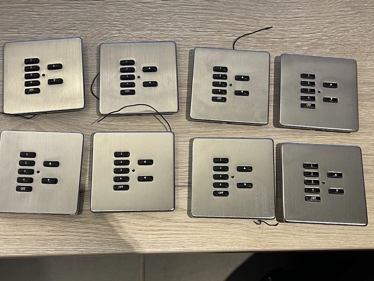 Teclado inalámbrico para escena Rako RCM-070 con placa de acero inoxidable