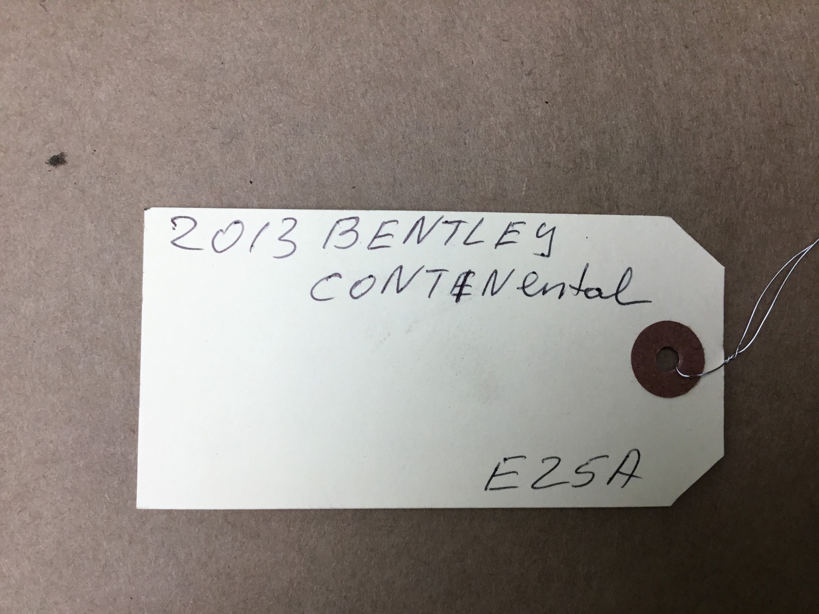 Bentley Continental GT 2013 Rear Radio Antenna Amplifier Module Unit 11-18 :O