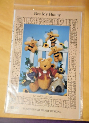 1997 Homespun At Heart Designs ''Bee My Hunny'' Plush Bears Craft Pattern HS49