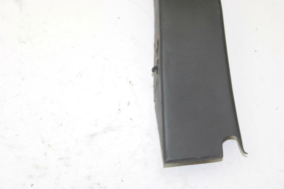 Оригинальная крышка заднего бампера 93 Yamaha Venture GT 87F-77542-00-00 SY53 - Изображение 4 из 4