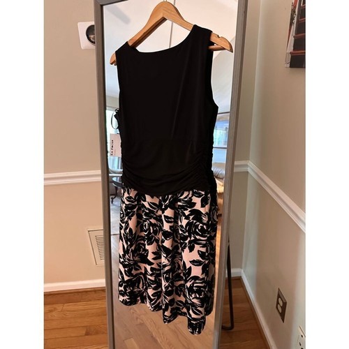 Enfocus Women Size 14 Fit and Flare Cocktail Dress - Picture 3 of 4