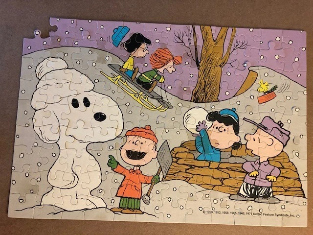 Peanuts Puzzle 100 Pieces (Missing 1) Charlie Brown Vintage Snow 16" x 11" MB - Image 2 of 4