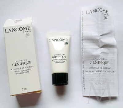 Lancome Advanced GENIFIQUE/ YEUX LIGHT-PEARL EYE/ Hydra Zen