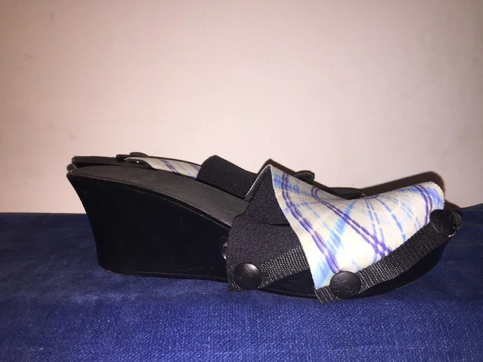 Tamancos femininos de salto alto ONESOLE intercambiáveis PRETO & TIE DYE tamanho 7 - Imagem 4 de 4