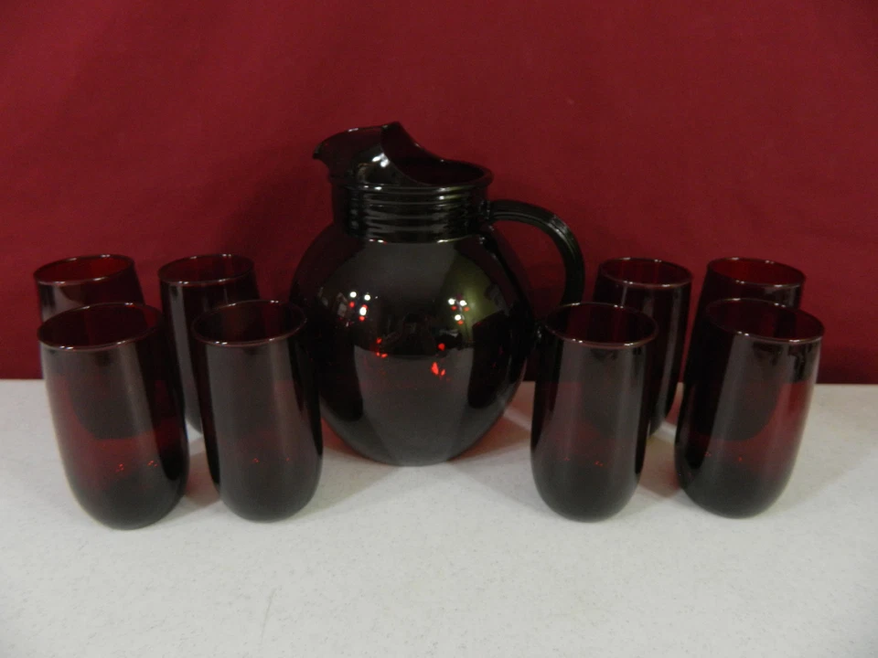 Anchor Hocking Royal Ruby Pitcher & 8 Glasses - Image 2 of 4