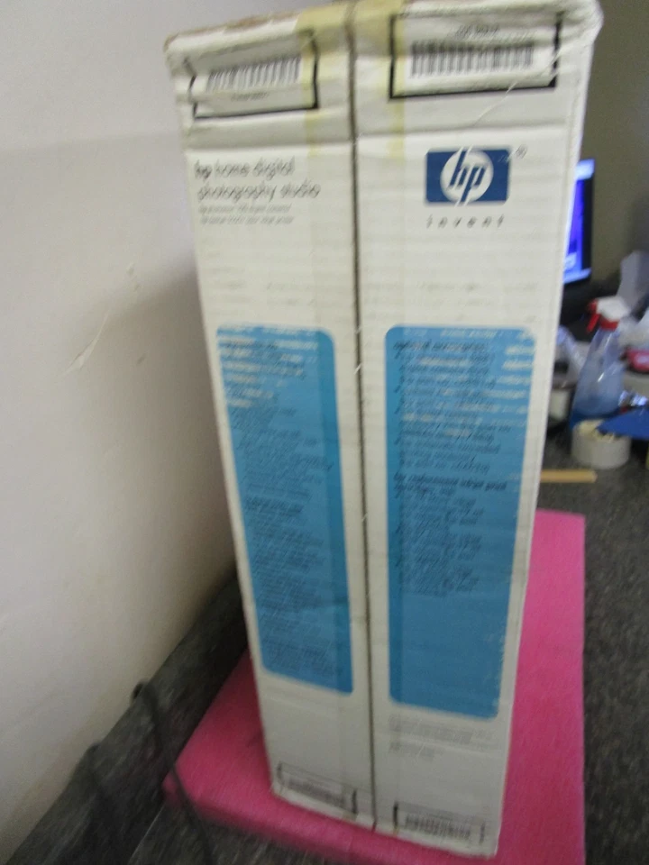 Vintage- HP Deskjet 5550 v Color Inkjet Printer & Photosmart 320 Digital Camera - Image 3 of 4