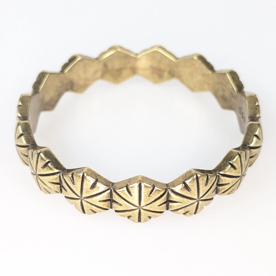Brazalete Brazalete $175 Giles & Brother Geométrico Patrón Hoja Tono Dorado Foto 4 de 4