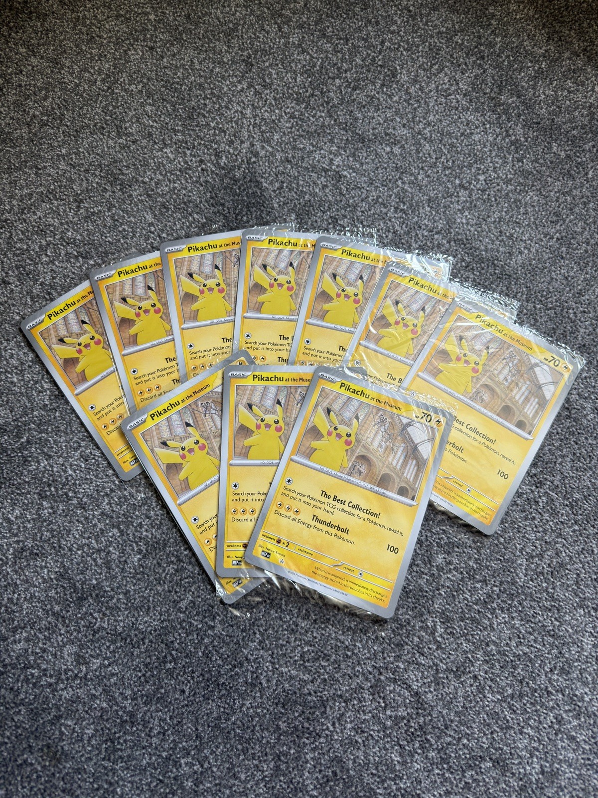Pokémon TCG Promo Oversized Card - Pikachu at the Museum - UK EXCLUSIVE x30