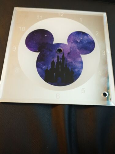 Disney Mickey Ears Clock - Picture 1 of 1