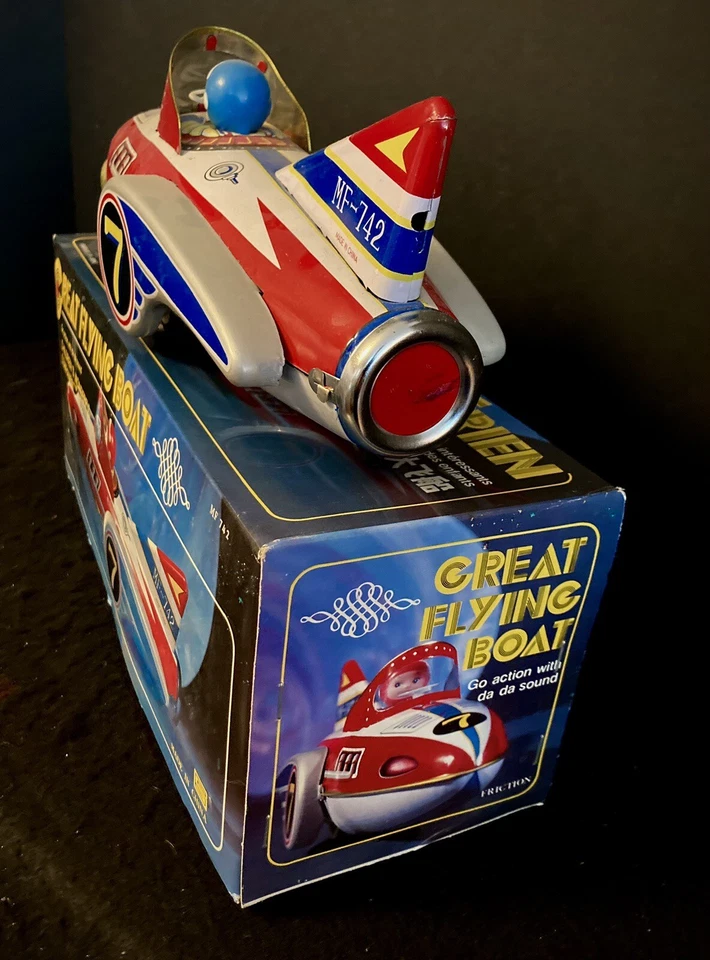 China MF-742 Gran bote volador nave espacial 13" juguete de hojalata de fricción sin usar, en caja 80 ¡Raro! Foto 3 de 4