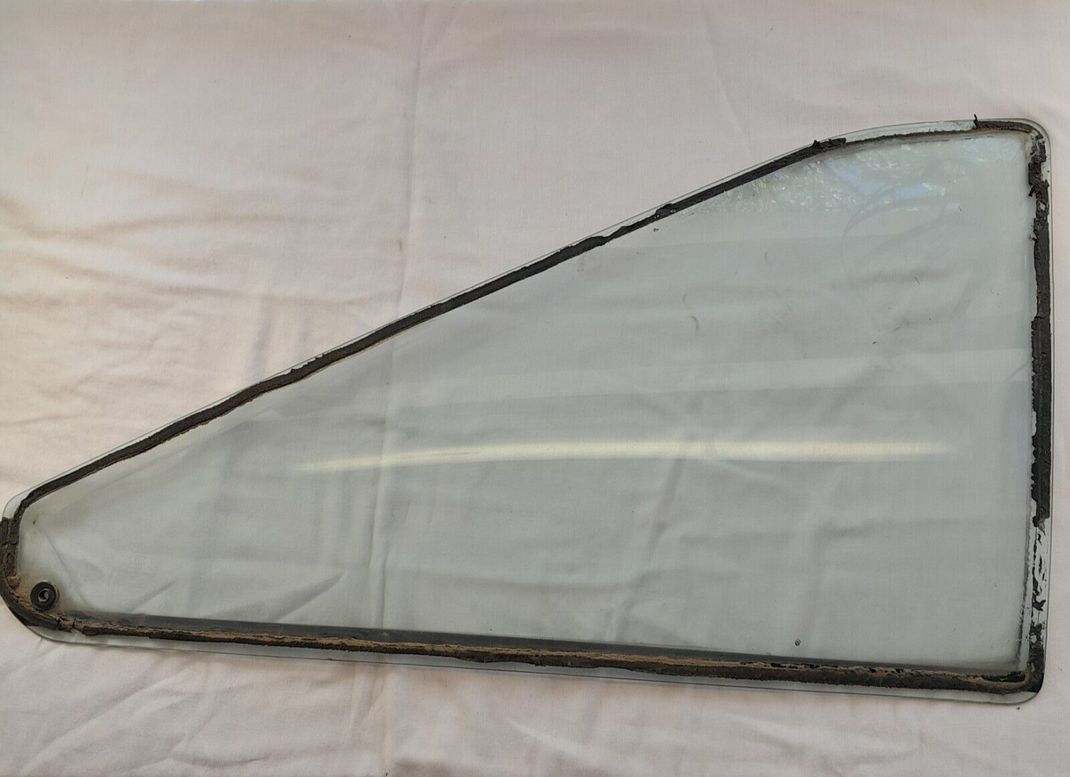 82-85 Celica Supra *PASSENGER REAR QUARTER GLASS* RH Right OEM