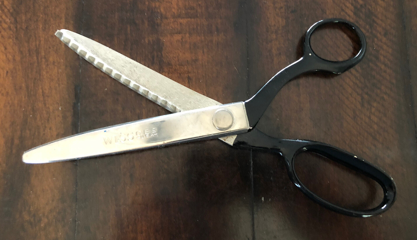 Vintage WISS Professional Pinking Shears Scissors 9" CB9 Made In USA