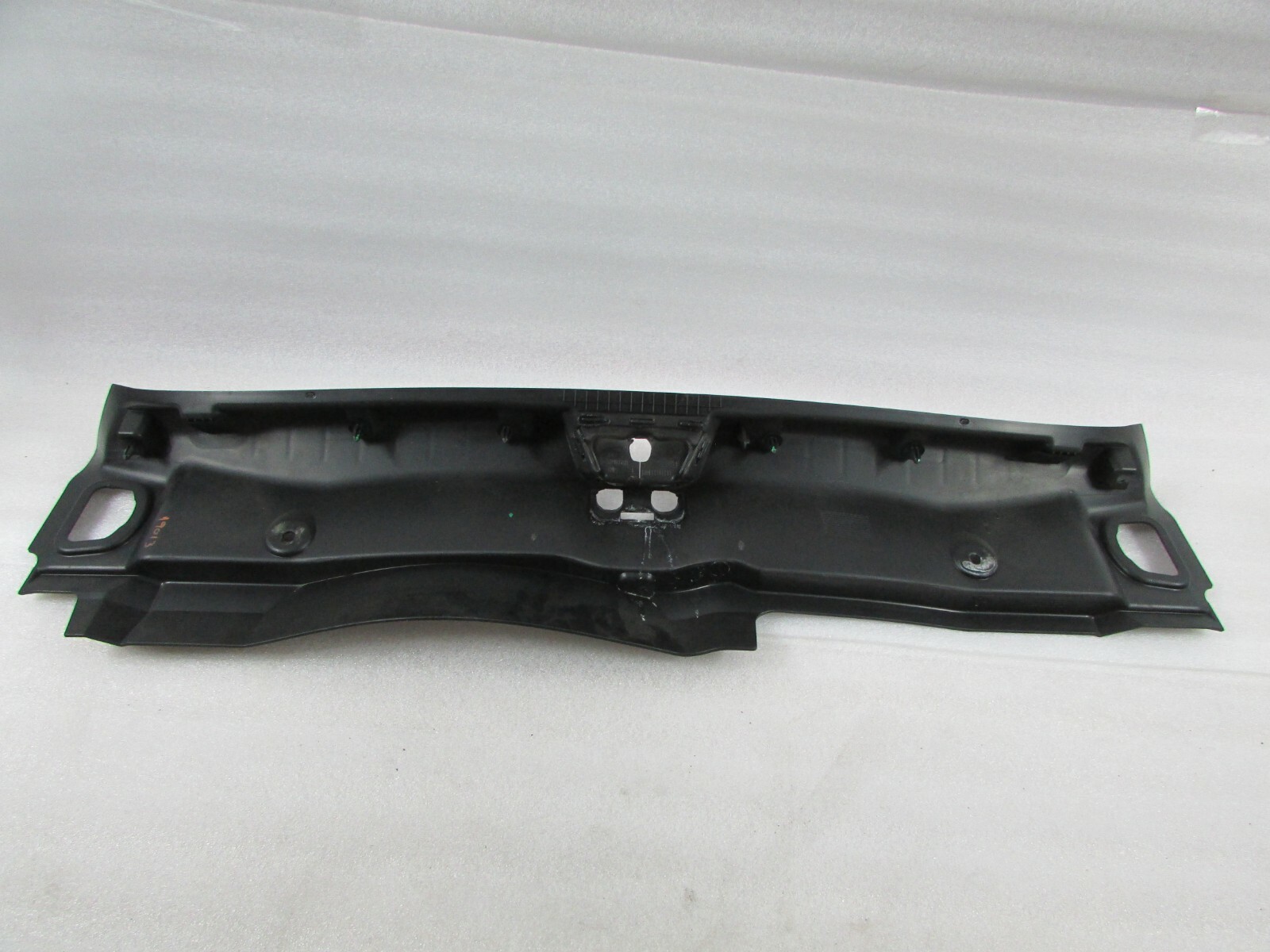 Maserati Ghibli, Trunk Latch Carpet Cover, Used, P/N 670011415