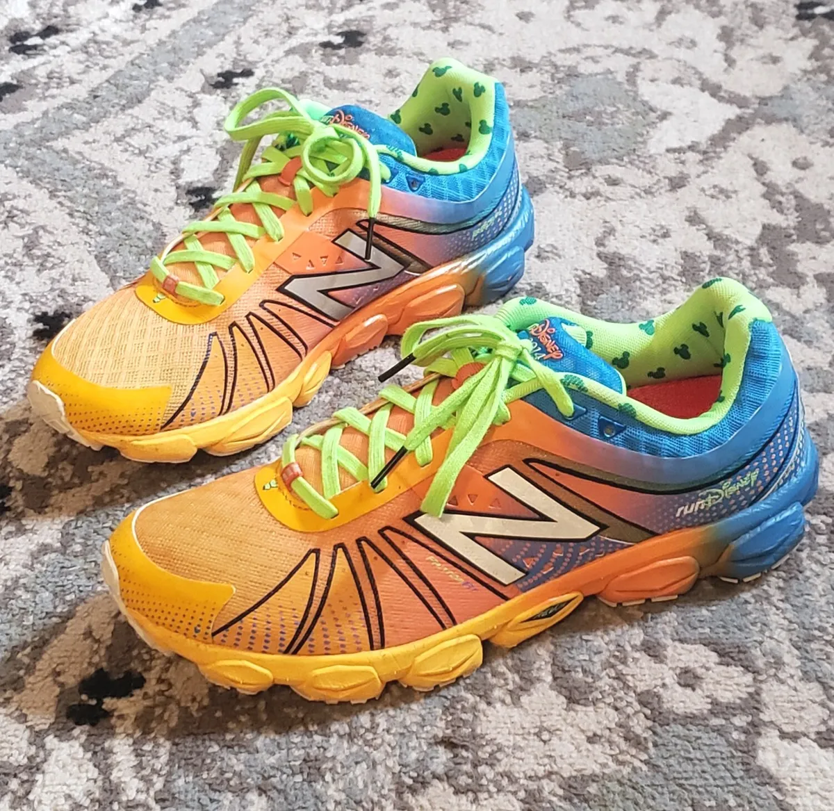 micro Comité algas marinas New Balance Run Disney Goofy 2014 Running Shoes Size US 9.5 Men's Rare |  eBay