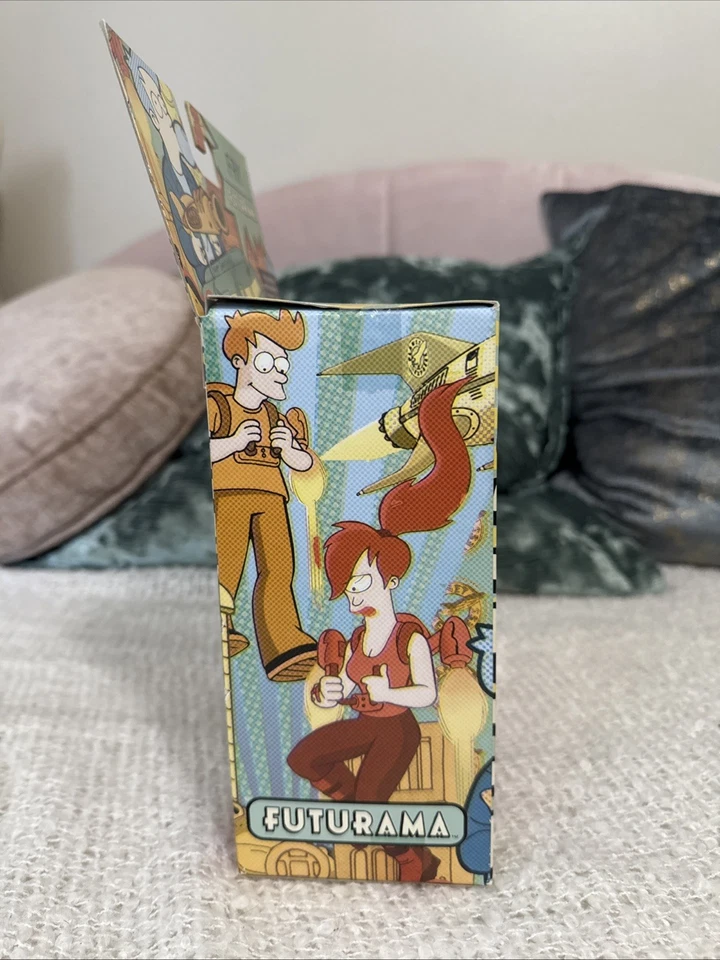 Figura de acción Toynami Futurama Philip J. Fry 6 pulgadas edición 2007 con pieza de robot Foto 4 de 4