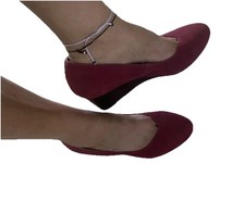 Vionic Raspberry Burgundy Suede Leather Wedge Pumps Sz 11MM Orthaheel Technology