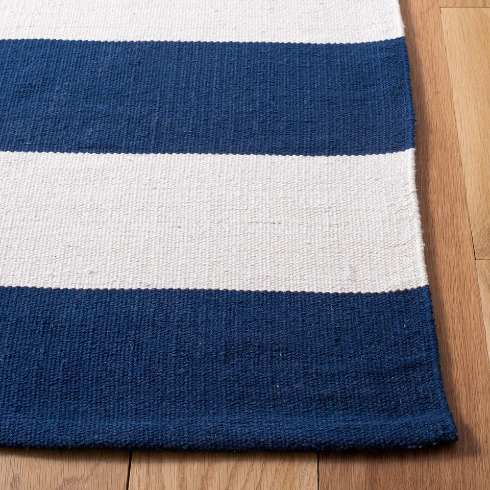 Montauk Collection Area Rug - 5' x 8', Navy & Ivory, Handmade Flatweave Cotto... - Image 3 of 4