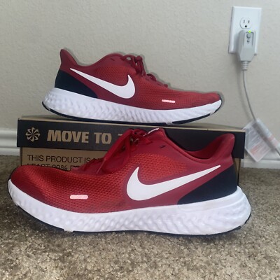 mens nike revolution Red and white