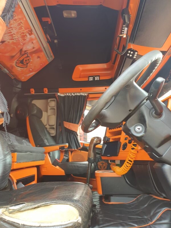 Image 9 - Scania R580