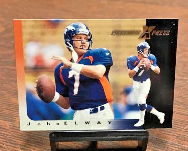 1997 Pinnacle X-Press Football Card #4 John Elway MC