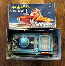 VINTAGE SPACE TANK SPACE TOY TIN LITHO IN ORIGINAL BOX 1960s WORKING