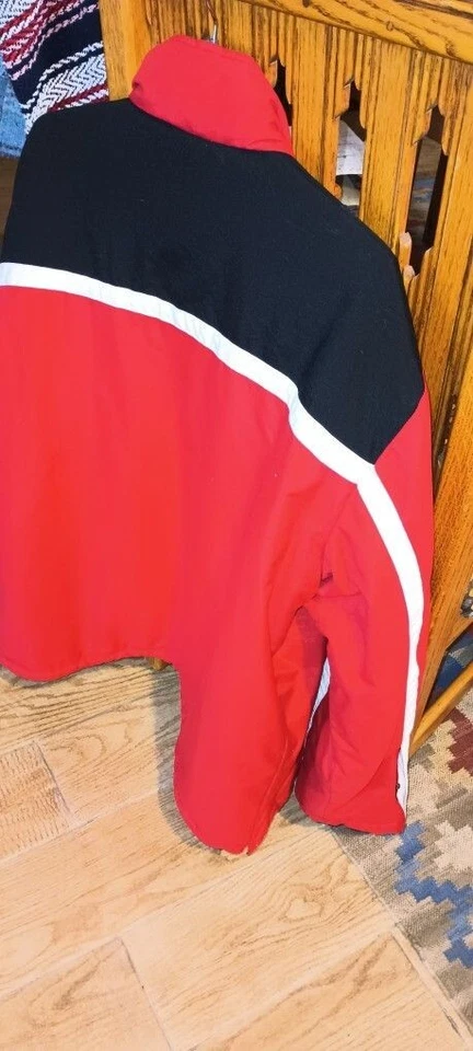 Abrigo de invierno premium para hombre resistente a la intemperie hinchado aislado Roundtree y York talla XL Foto 2 de 4