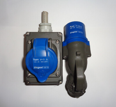 Legrand Hydra 16A-6h 200-250V 2P+G Elbow Mobile Plug + Socket Receptacle