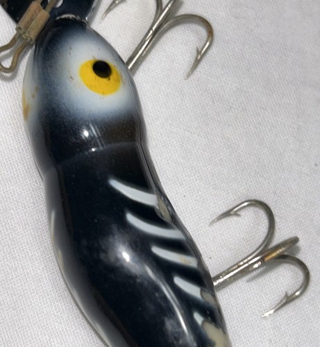 3 Vintage Whopper Stopper Hellbender Fishing Lures 1-Black 2-Yellow 4-4.5” READ! - Picture 7 of 21