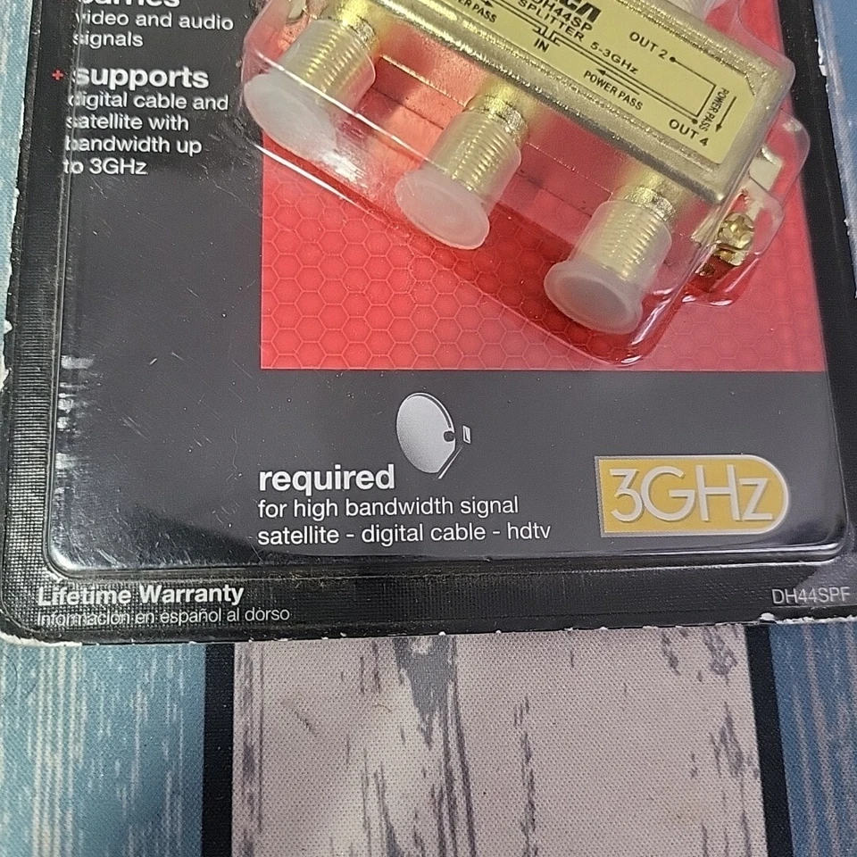 RCA DH44SPF Signal Splitter 4-way High Bandwidth, 3 GHz - SEALED in package VTG! - Image 4 of 4