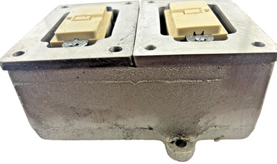 CROUSE HINDS EDS272 3/4'' EXPLOSION PROOF CONTROL STATION BACK BOX