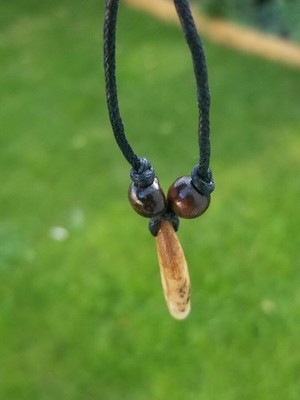 Authentischer Wolfszahn Anhänger Tribal Evil Eye Nazar Schutz Talisman Halskette