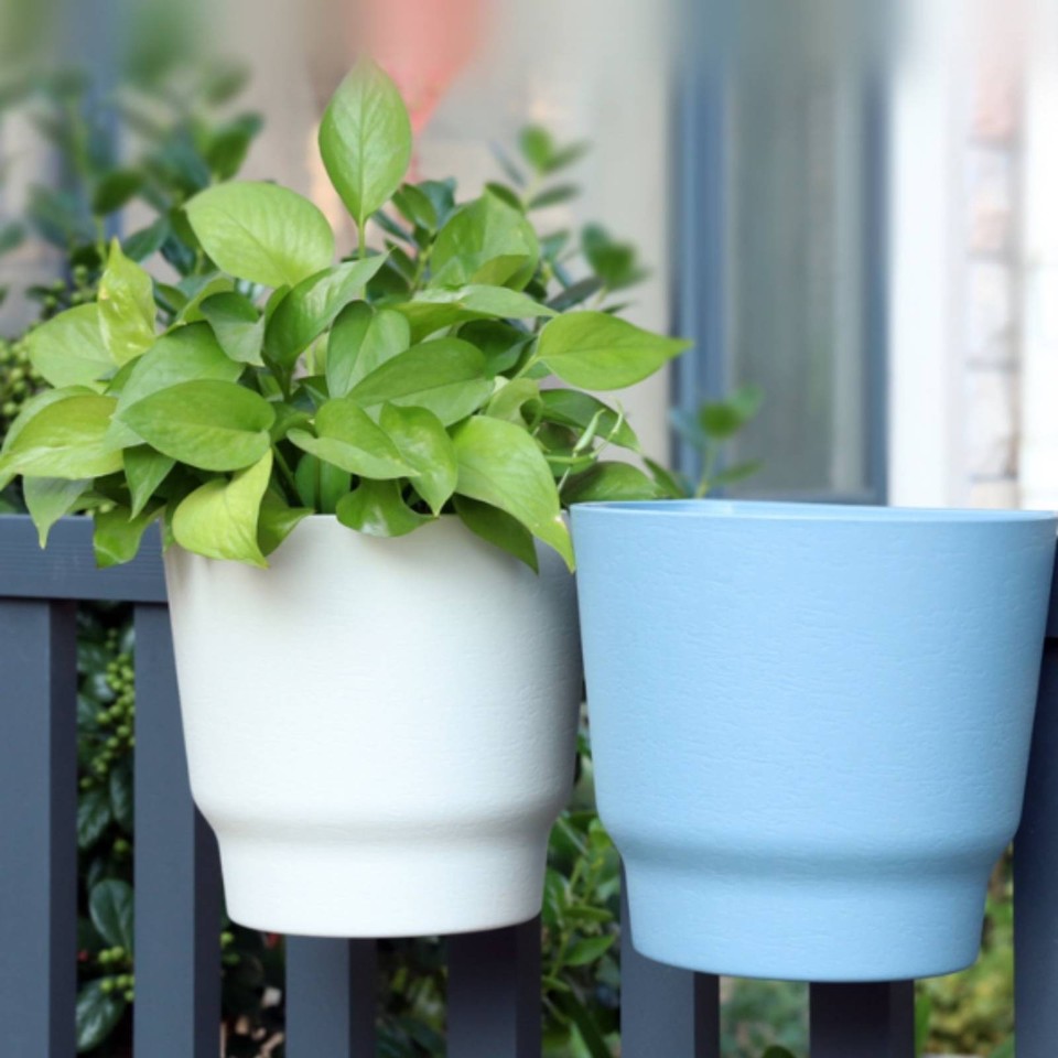 Railing Planter with Side Hanging Bracket Lightweight for Window Rail ...