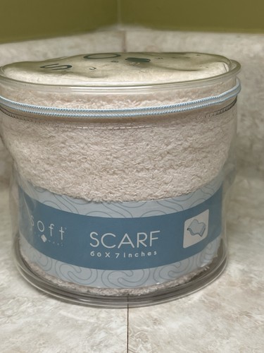 Hug Wear Women's Soft Scarf 60