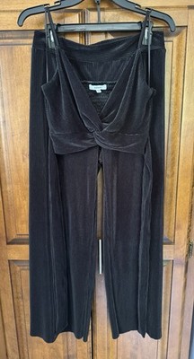 Women s Black Pleated Set