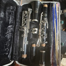 Bundy Resonite Vintage Clarinet with Hard Carrying Case