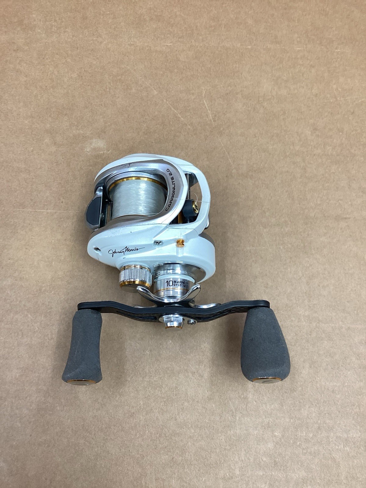 Bass Pro Shops Johnny Morris Carbonlite 2.0 Baitcast Reel JCT10SHA 7.5:1 Ratio