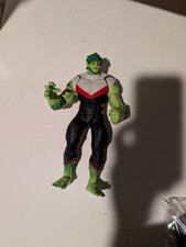 McFarlane DC Multiverse Beast Boy Titans Complete BAF Action Figure
