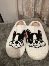 NWOT Cozy White Fuzzy Slippers with Cute Black and White Dog Design Size 6/7