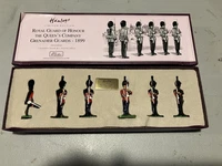 W. Britain 54mm glossy #0032 Royal Guard of Honour Queen's Company Grenadiers